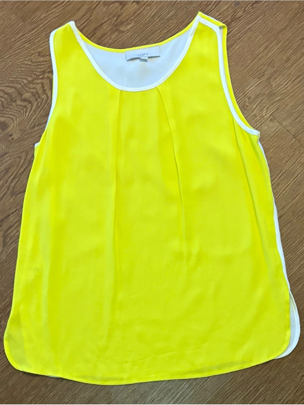 LOFT Bright Yellow Pleated Shell with White Trim Blouse Size S